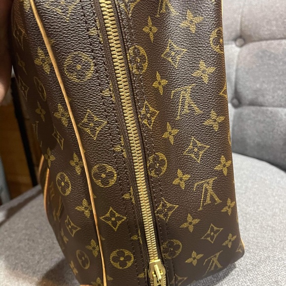 Louis Vuitton Authentic briefcase - Picture 6 of 15
